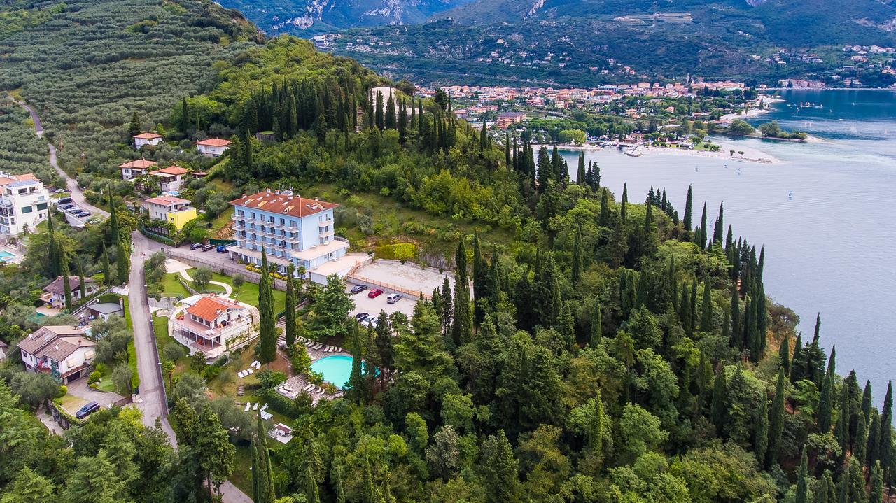 Residence Marina Riva del Garda Luaran gambar